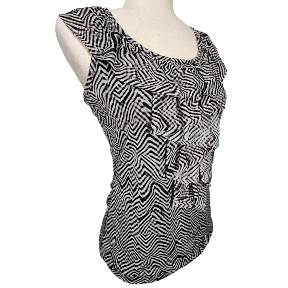 Worthington Ruffle Front Abstract Sleeveless Top Small